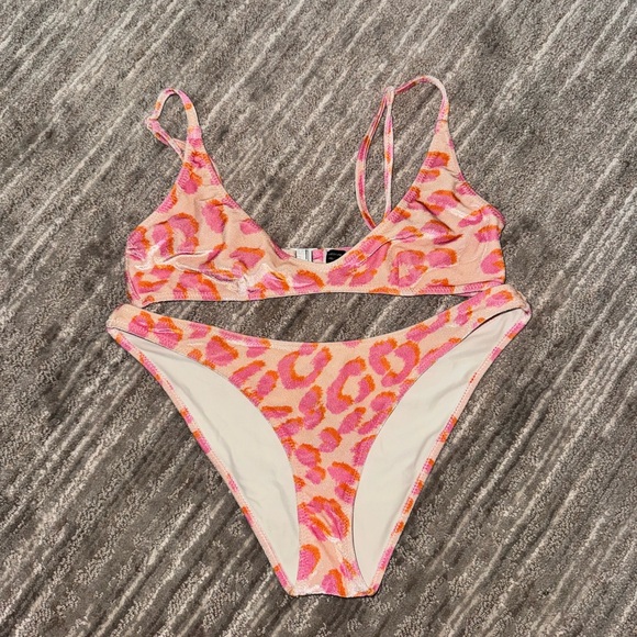 SOLD - Picture 4 of 4